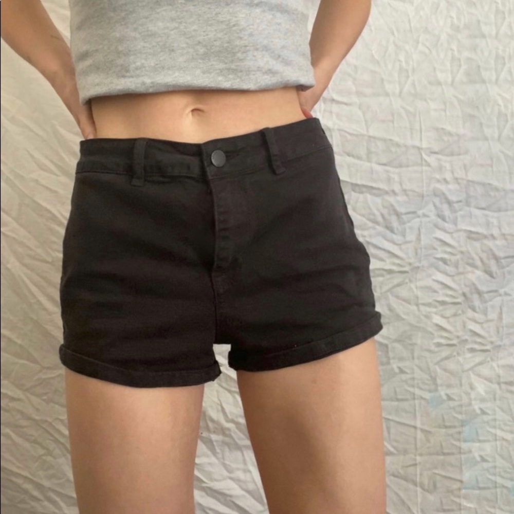 Kendall and Kylie Black High Waisted Shorts 25”